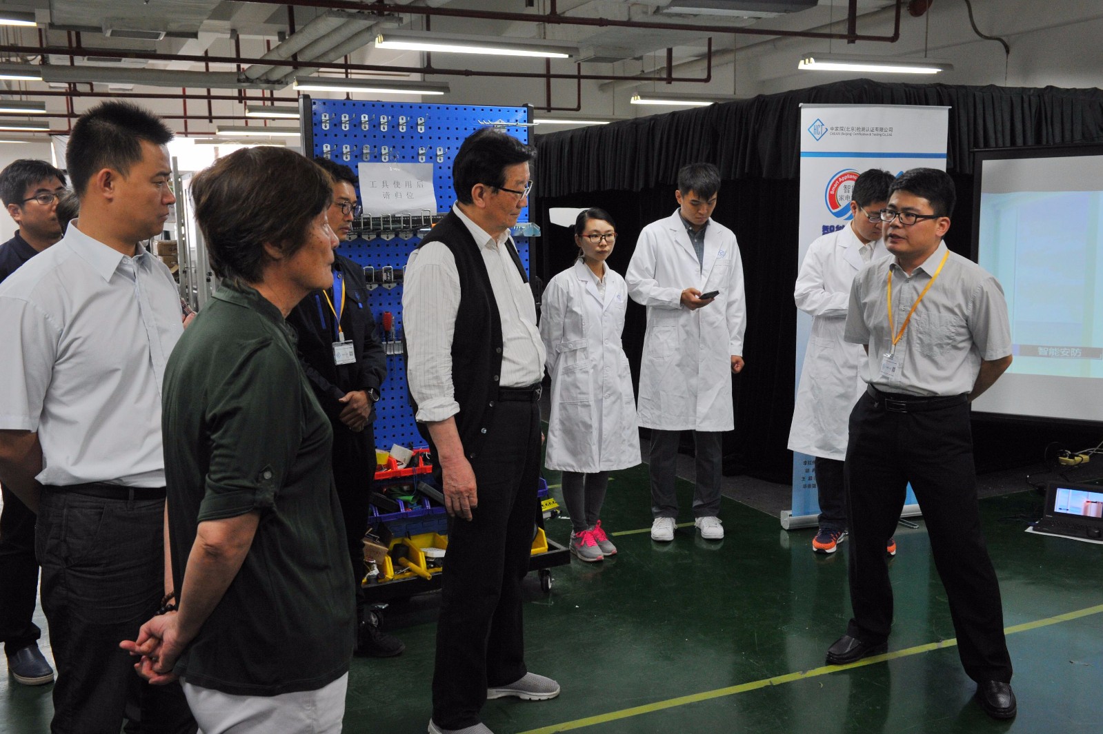 2_副本.jpg 2_副本.jpg