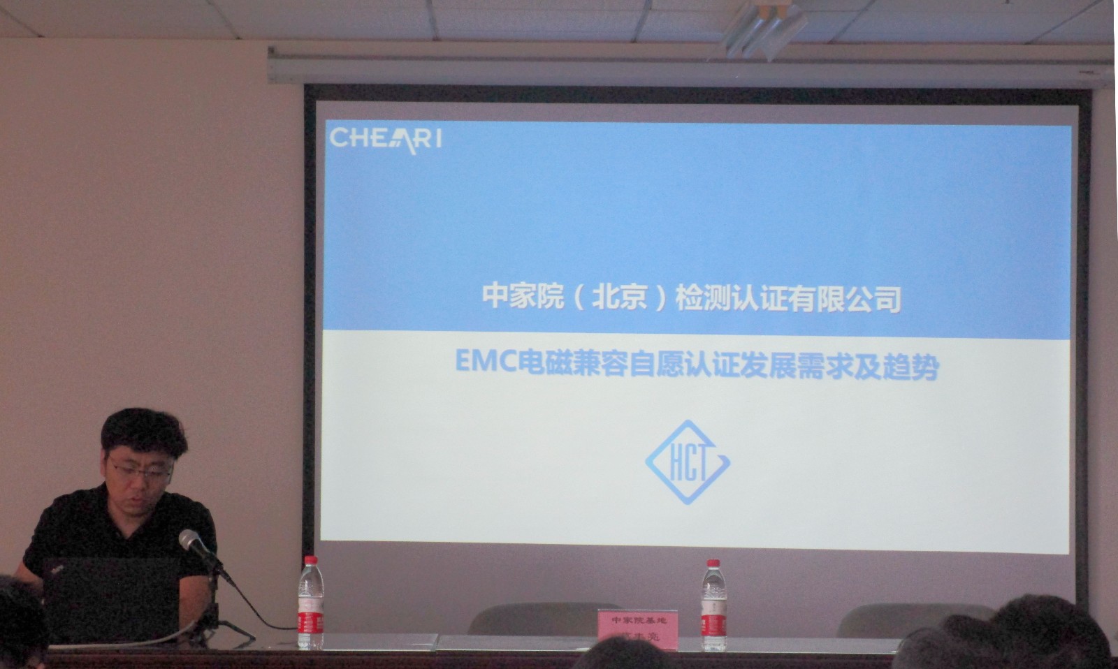 王更新.jpg 王更新.jpg