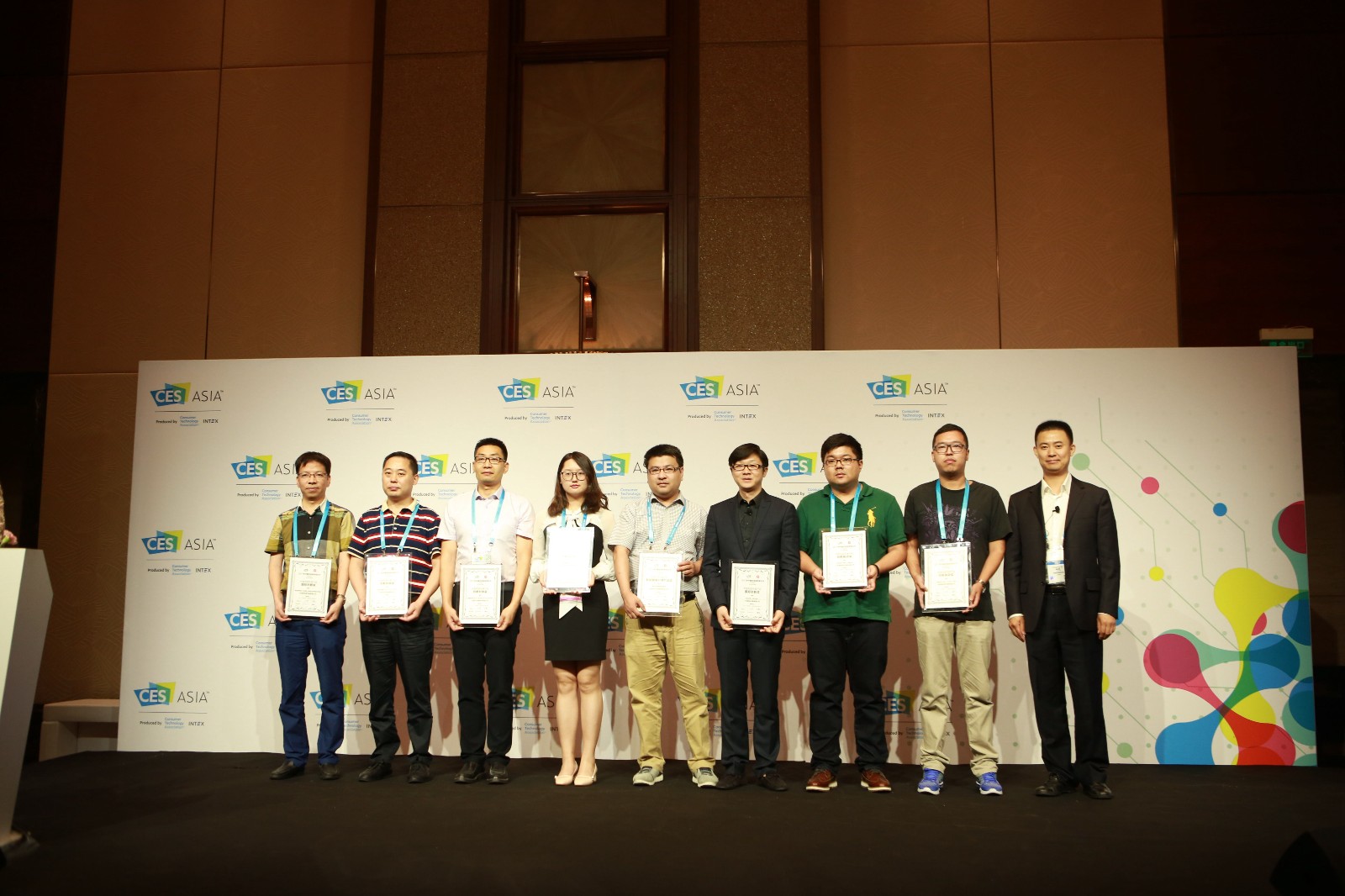 获奖_副本.jpg 获奖_副本.jpg