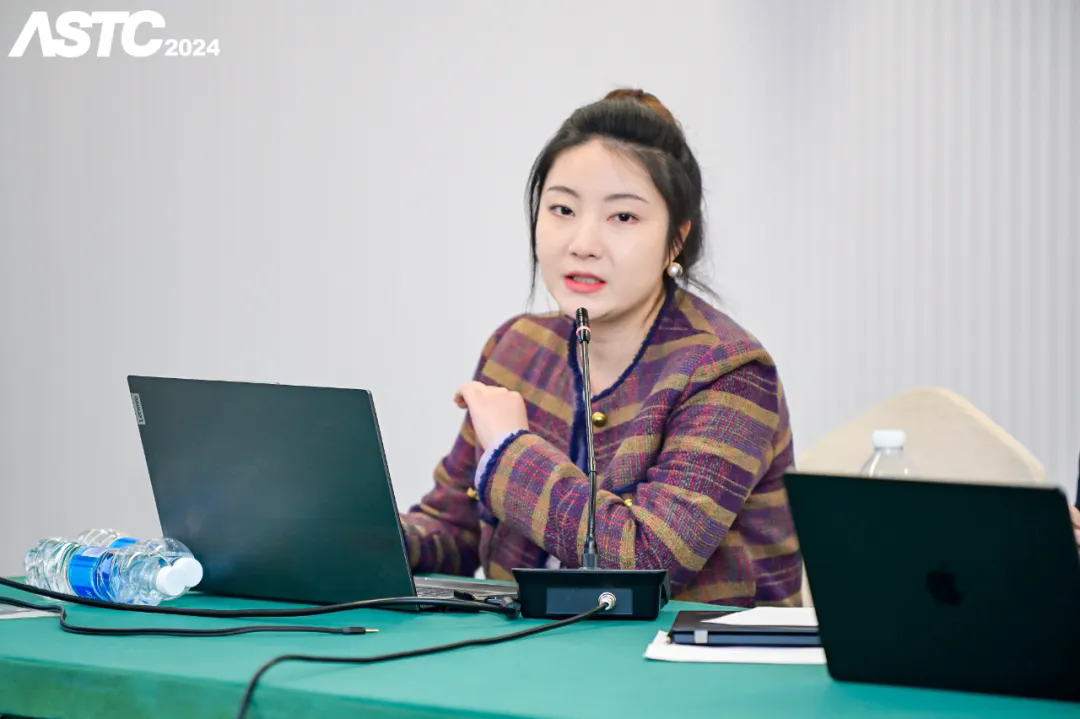 640.webp (5).png 640.webp (5).png