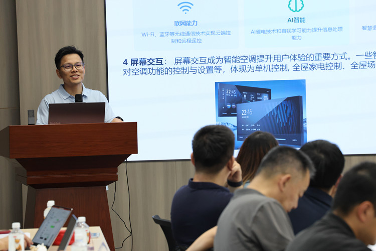 6、霍伟明_副本.jpg 6、霍伟明_副本.jpg